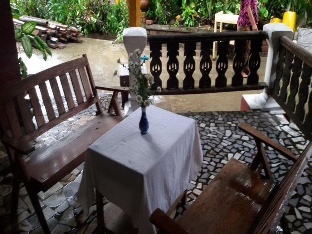 Prince Hotel Mrauk U Exterior photo