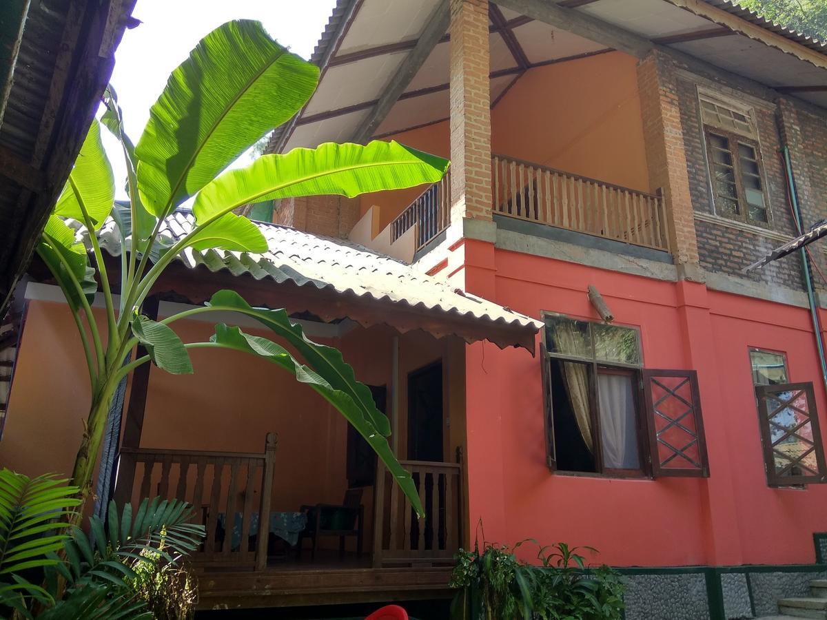 Prince Hotel Mrauk U Exterior photo